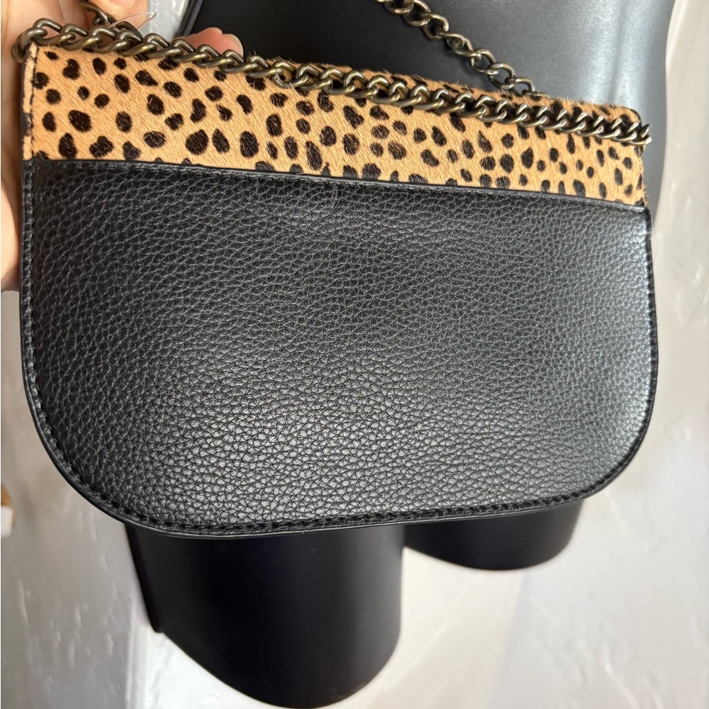 Anthropologie crossbody leather leopard print calf hair flap chain link strap - Picture 8 of 10